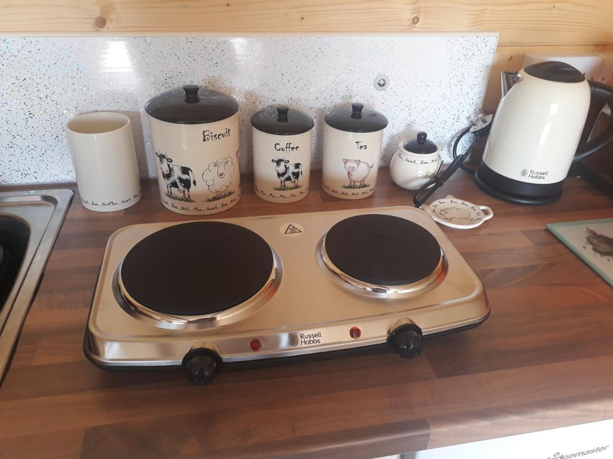 Country Bumpkin - Romantic Couples Stay In Oakhill Cabin Esterno foto