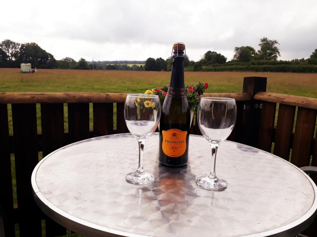 Country Bumpkin - Romantic Couples Stay In Oakhill Cabin Esterno foto